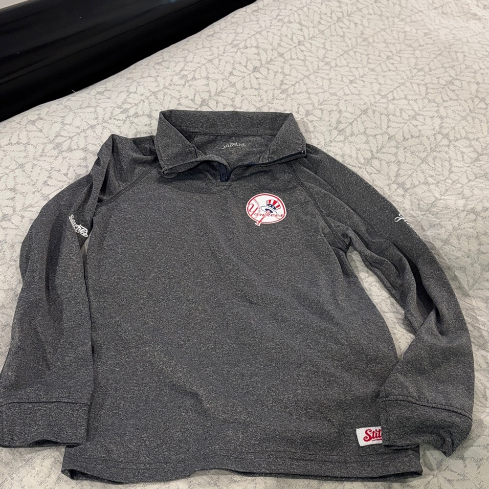 Kids Dark Gray New York Yankees Sweatshirt